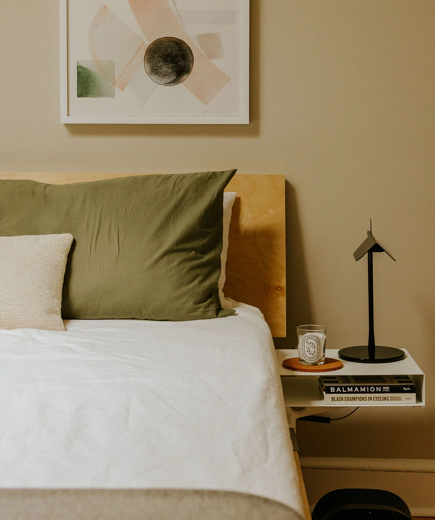 Bedside Table - Image 10