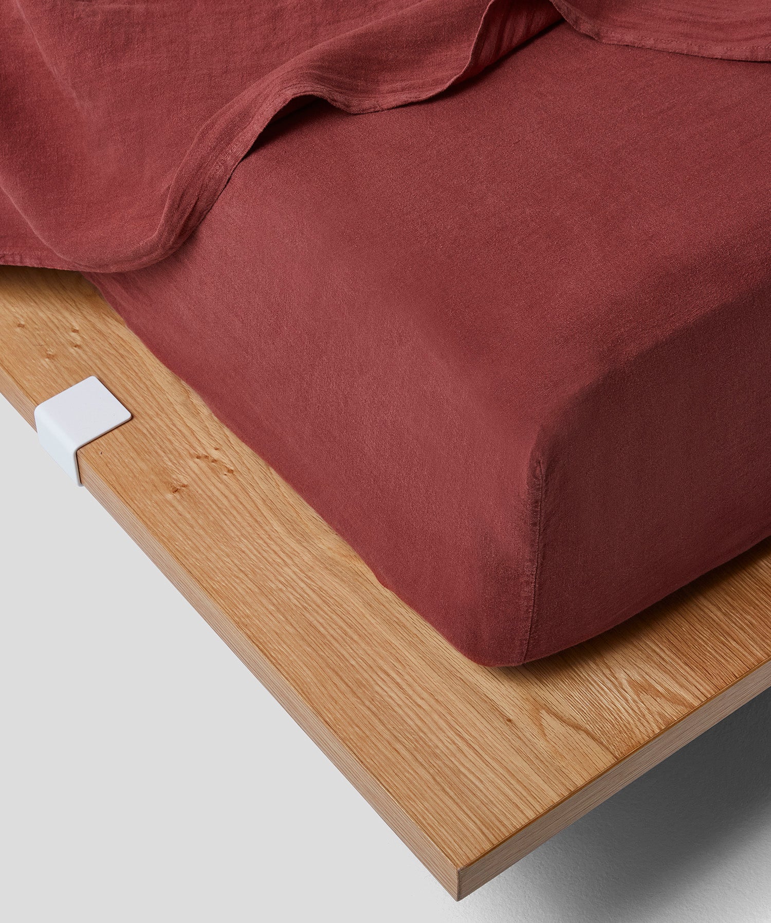 Linen Fitted Sheet - Image 8